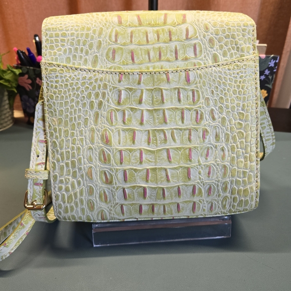 DOONEY & BOURKE Green Croc-Embossed Crossbody Bag - Picture 4 of 10